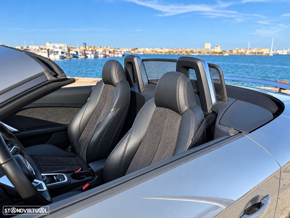 Audi TT Roadster 2.0 TDi - 10