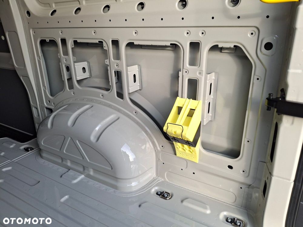 Volkswagen Crafter Crafter 35 BiTDI - 27