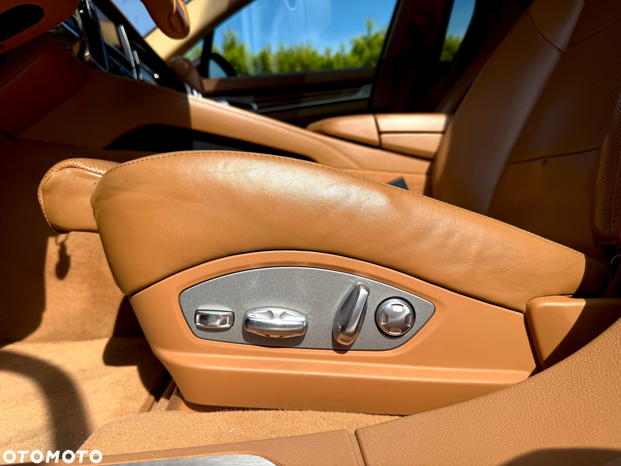 Porsche Panamera 4S - 10