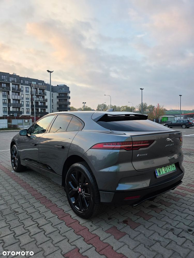 Jaguar I-Pace - 7