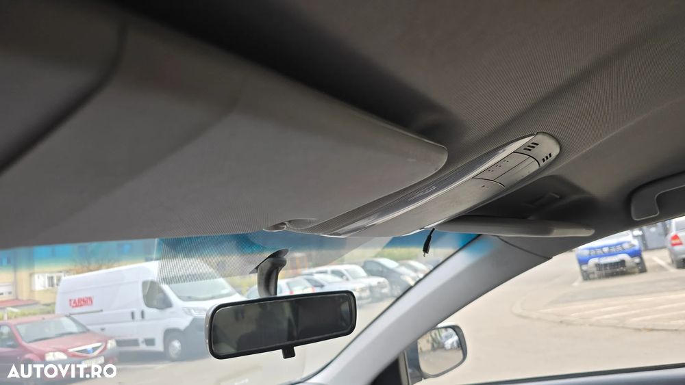 Toyota Corolla 1.6 Sdn. Luna - 13