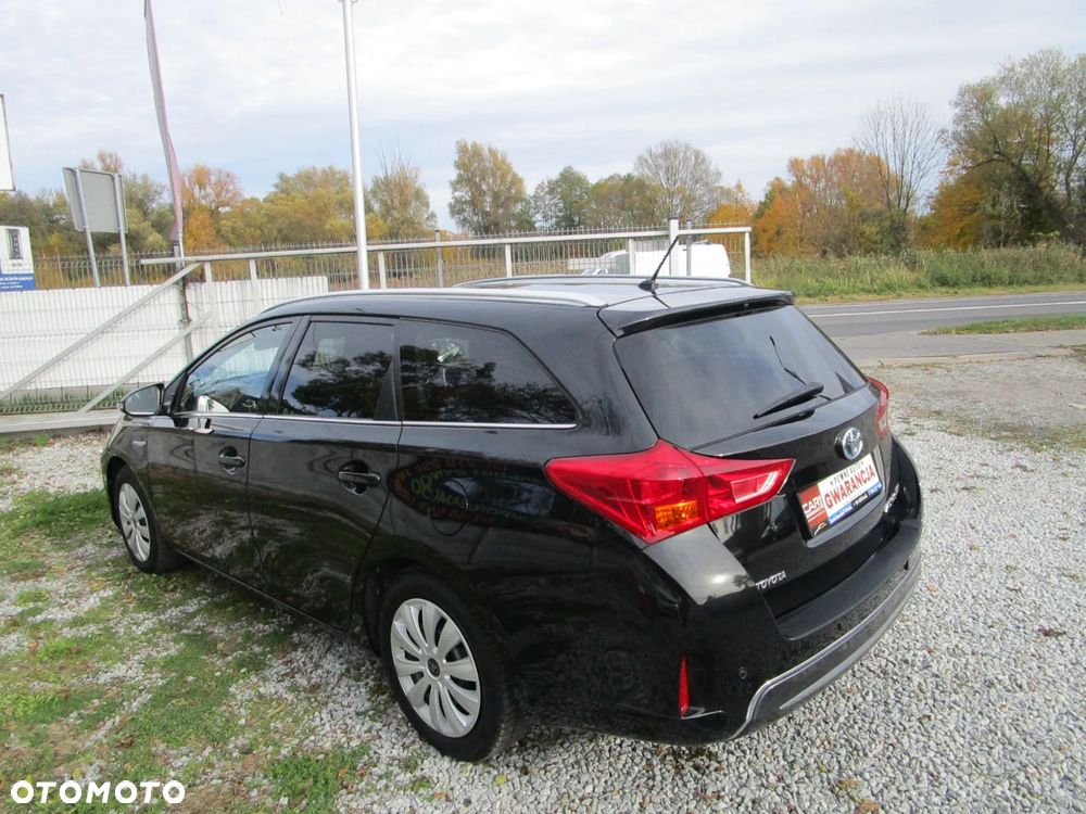 Toyota Auris - 17