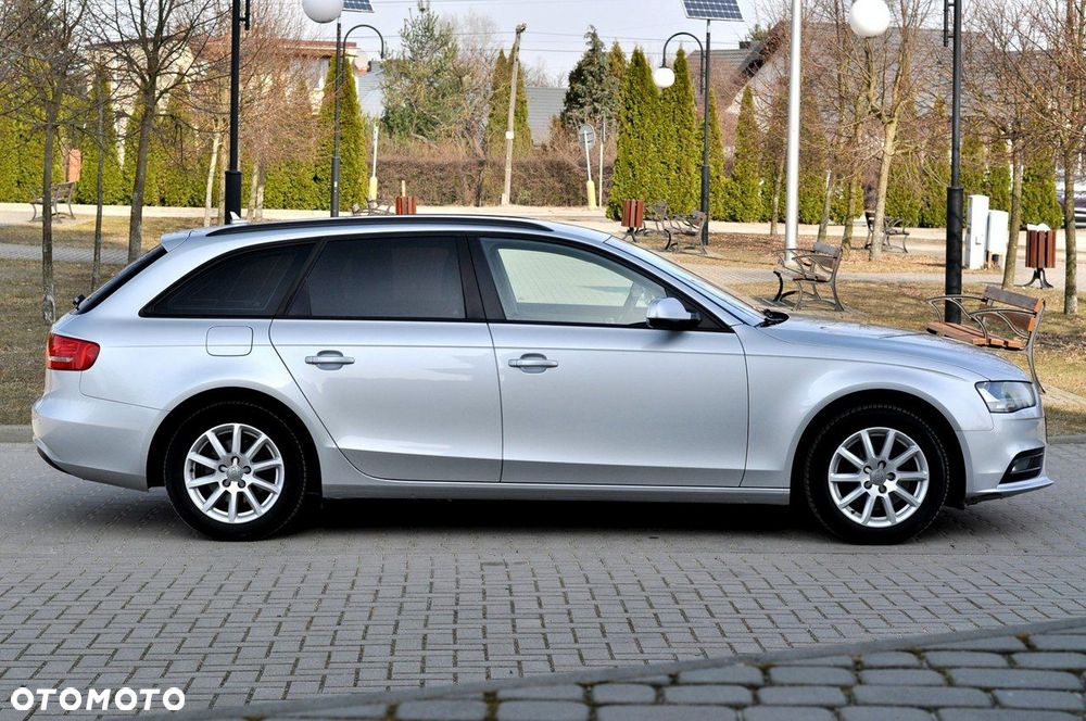 Audi A4 Avant - 27
