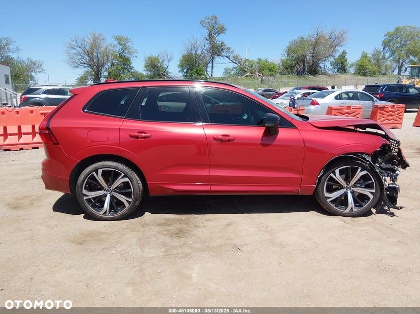 Volvo XC 60 T5 AWD R-Design - 9