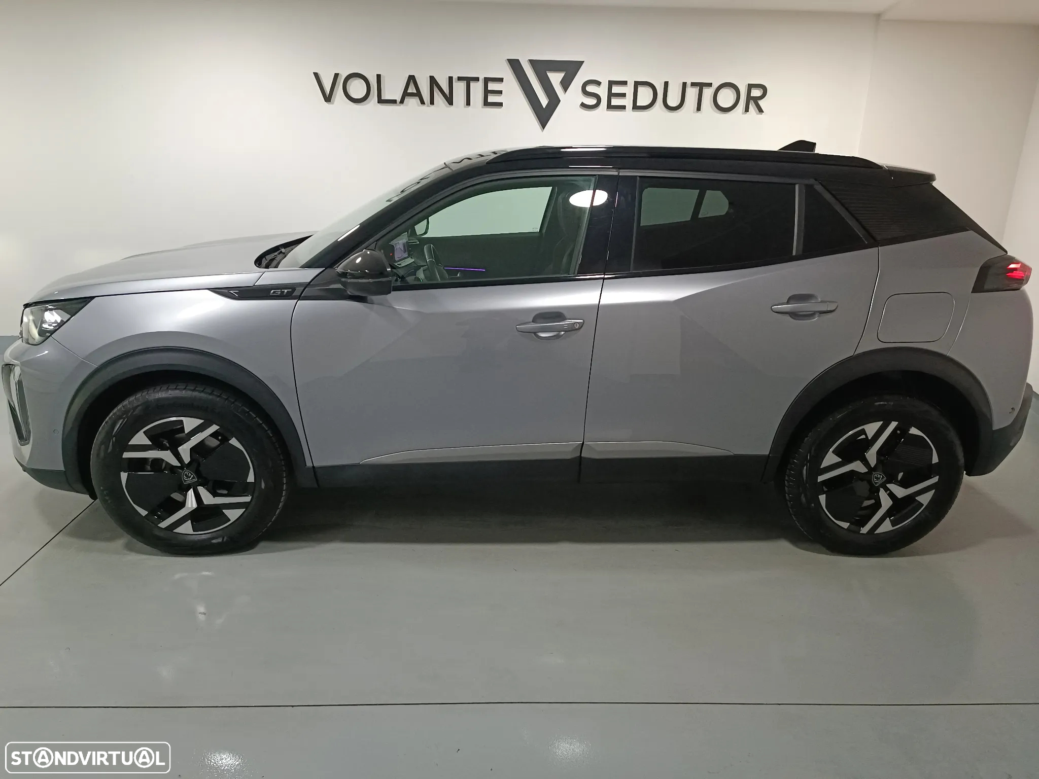 Peugeot 2008 1.5 BlueHDi GT Pack EAT8 - 4