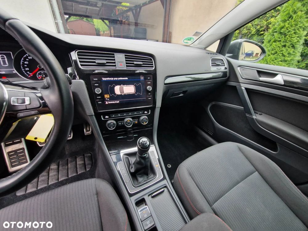 Volkswagen Golf 1.4 TSI Sound - 13