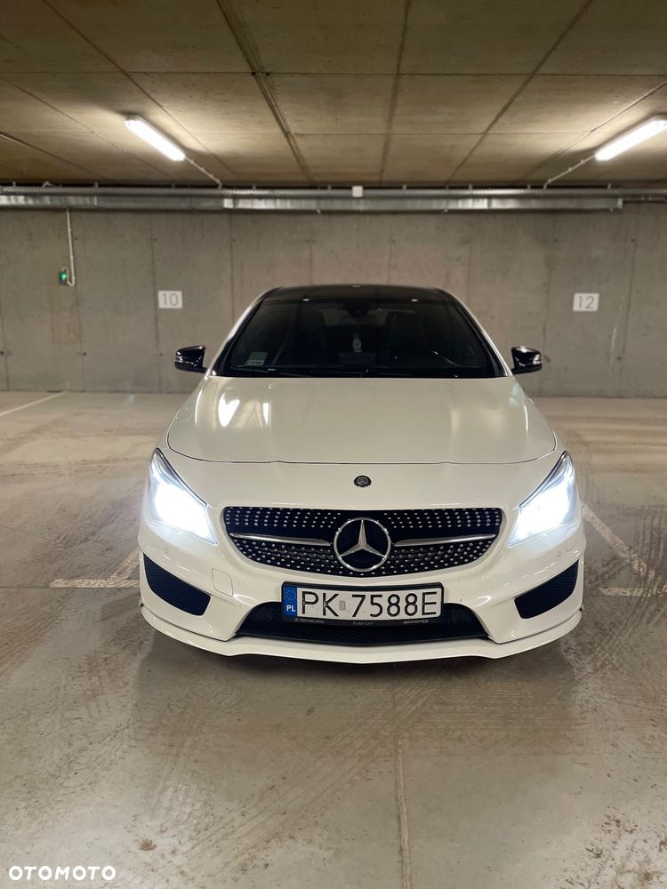 Mercedes-Benz CLA 200 7G-DCT AMG Line - 1
