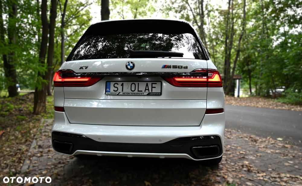 BMW X7 M50d sport - 22