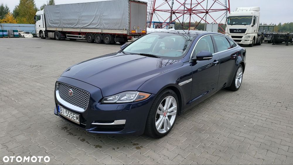 Jaguar XJ 3.0 T AWD Portfolio - 2
