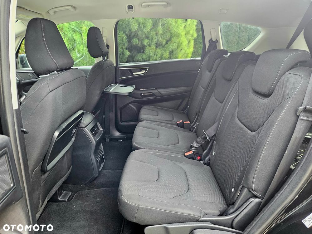 Ford S-Max - 35