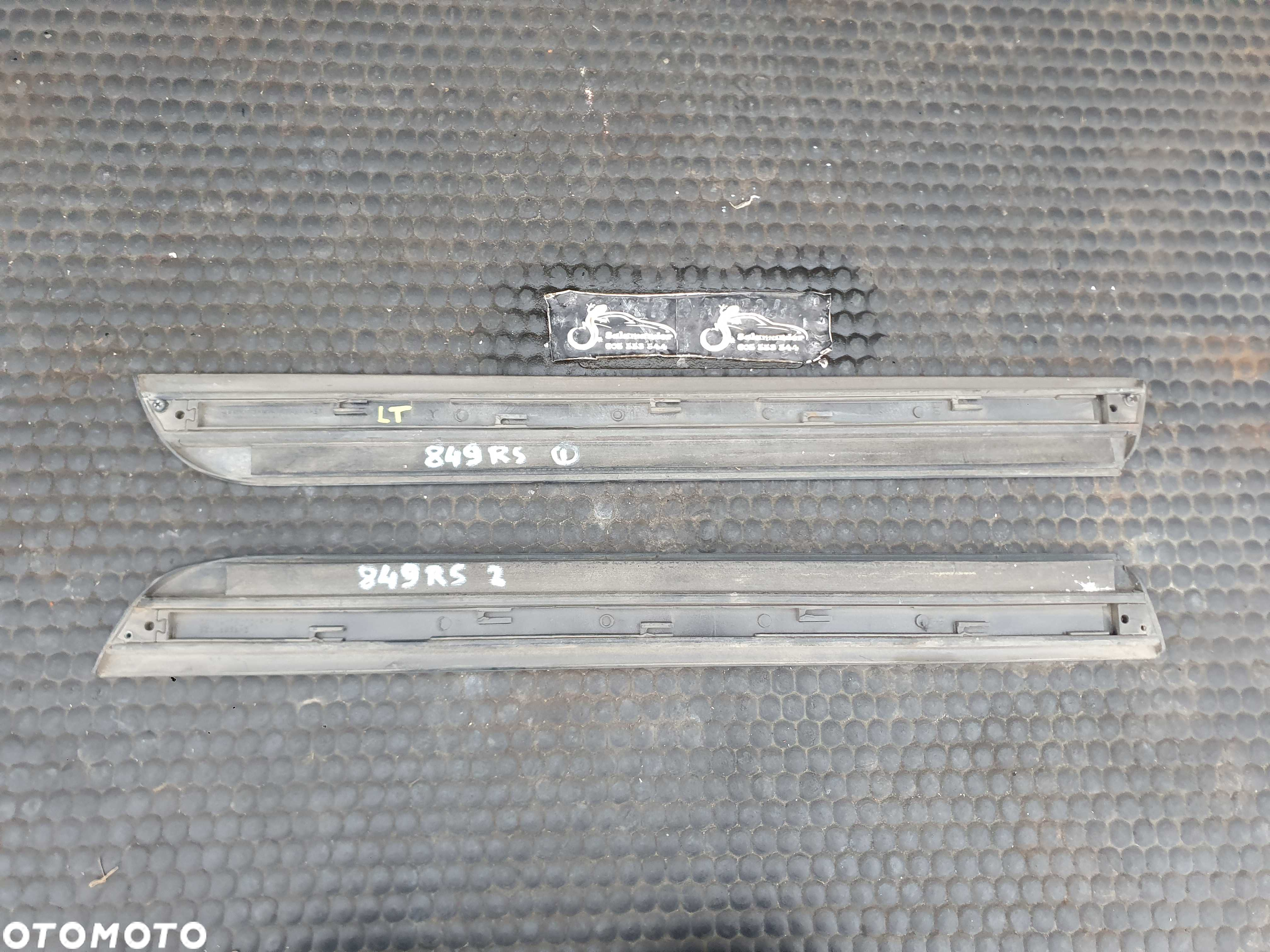 Listwa 8E0853969 8E0853970 Listwy Dolne Drzwi Tyl Tylne Lewa Prawa Szare Audi A4 B6 Sedan Kombi - 3