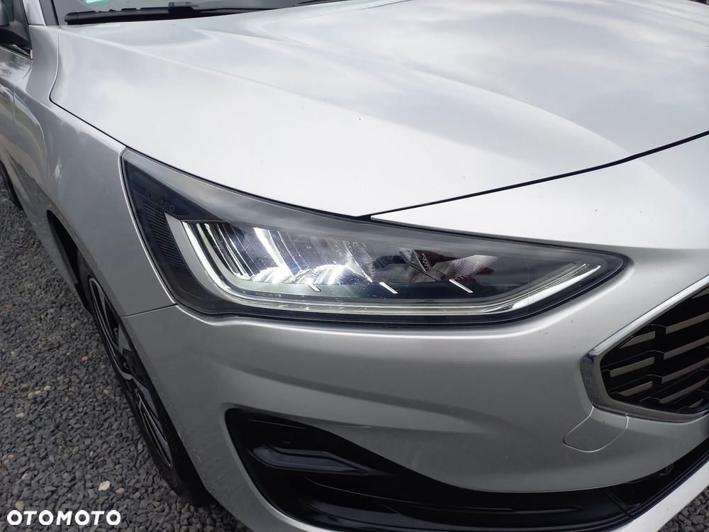 Ford Focus 1.5 EcoBlue STart-Stopp-System TITANIUM - 13