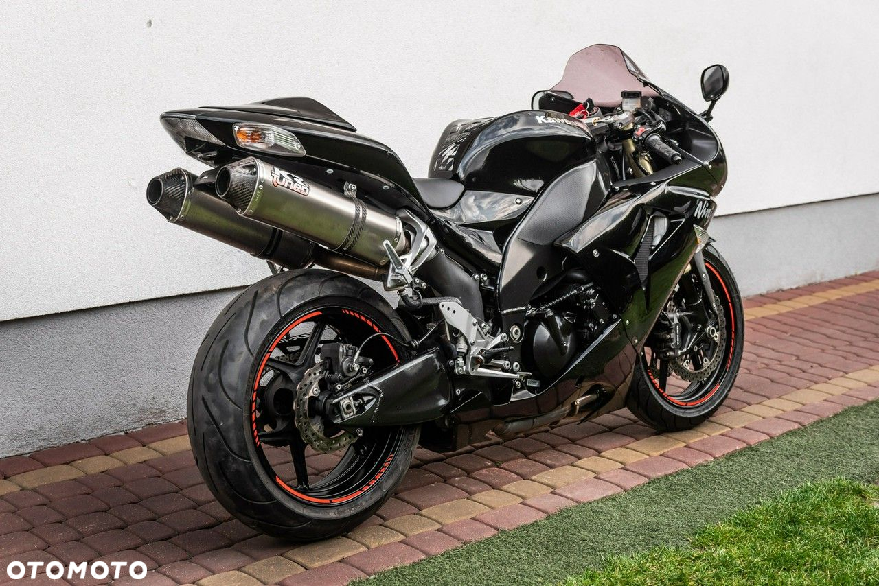 Kawasaki ZX - 3