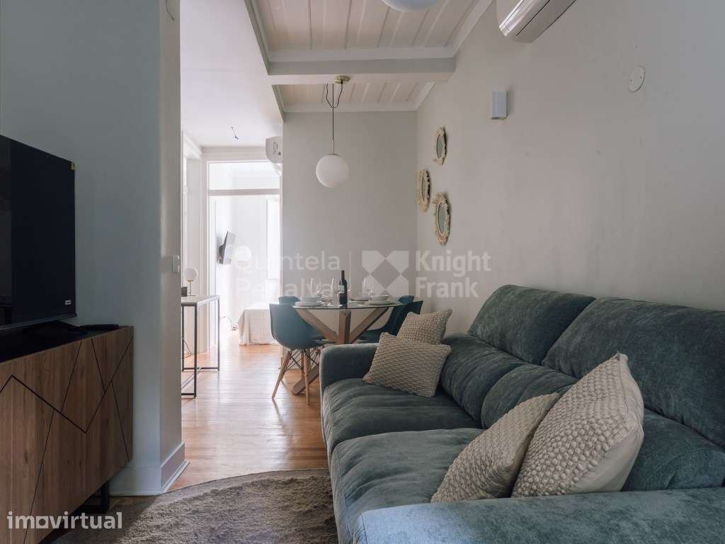 Apartamento T2 na zona ribeirinha de Alfama - Grande imagem: 2/17