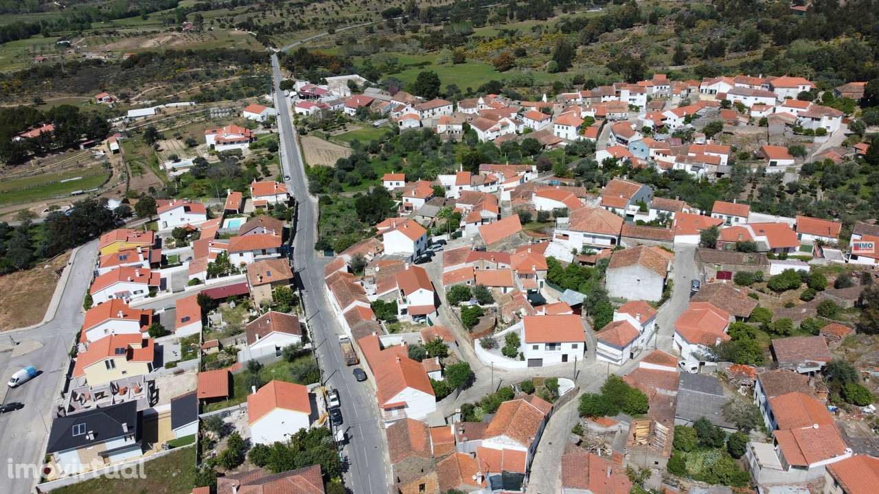 Lote de Terreno - em Cafede - Grande imagem: 5/5