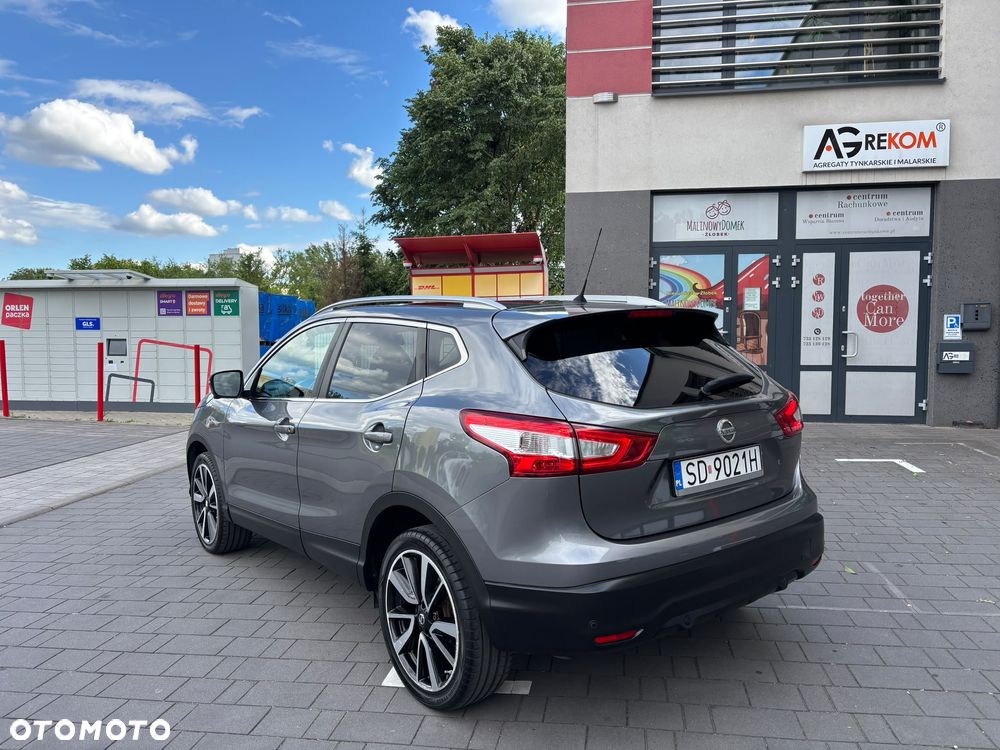 Nissan Qashqai 1.5 dCi Tekna - 4