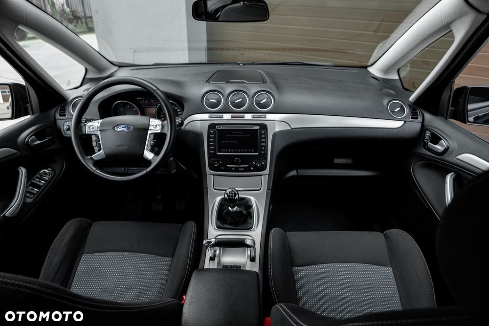 Ford S-Max 2.0 TDCi Titanium - 27