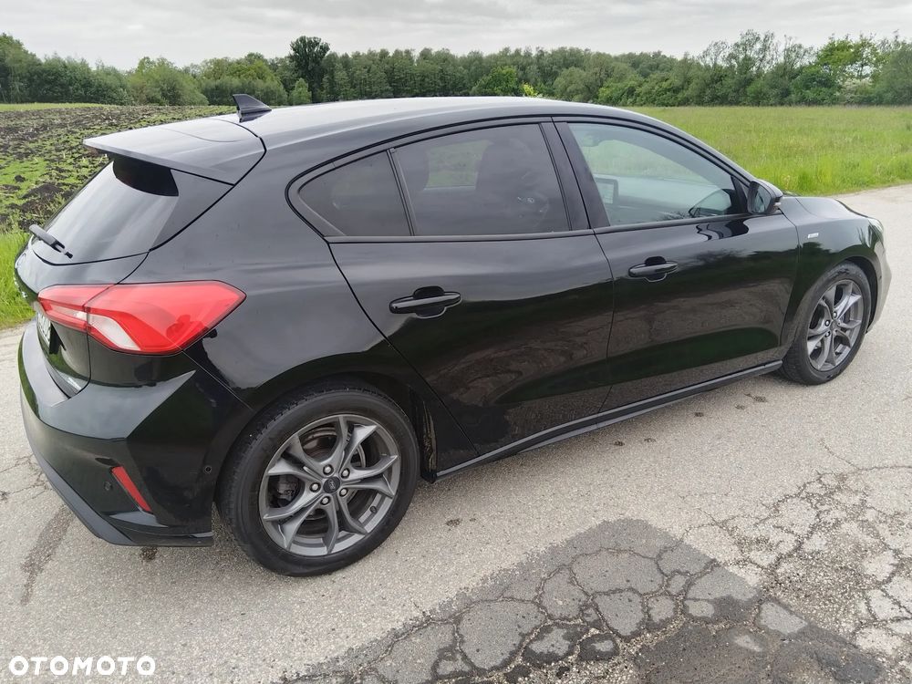Ford Focus 1.5 EcoBlue Start-Stopp-System ST-LINE - 8