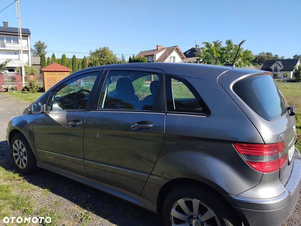Mercedes-Benz Klasa B 170 BlueEFFICIENCY - 9