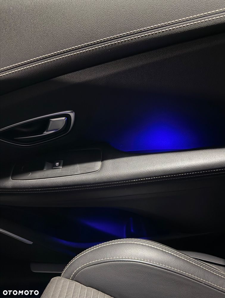 Renault Scenic Energy TCe 130 S&S Bose Edition - 19