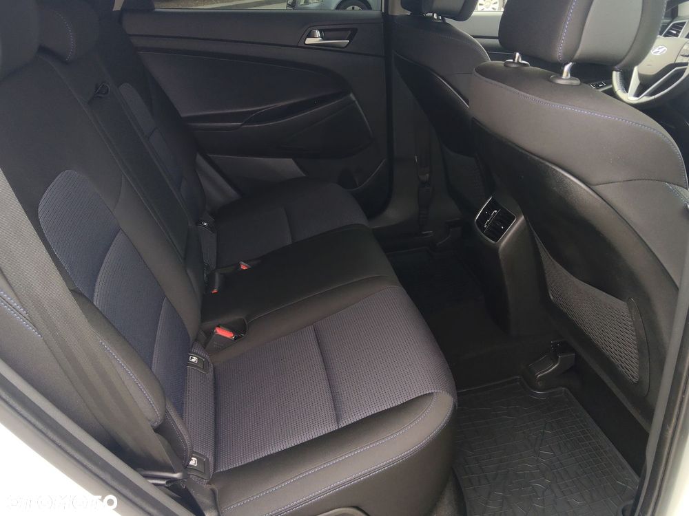 Hyundai Tucson 2.0 CRDi 4WD Passion Plus - 27