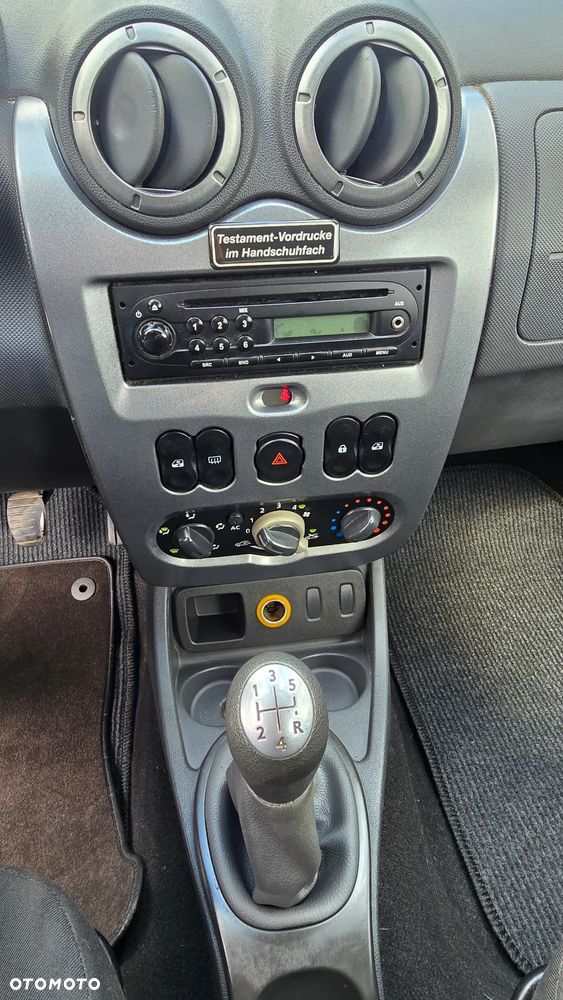 Dacia Duster 1.6 16V 4x2 - 11