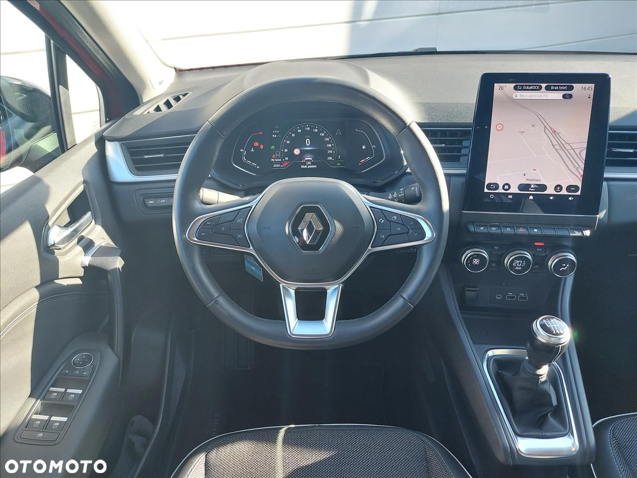 Renault Captur - 10