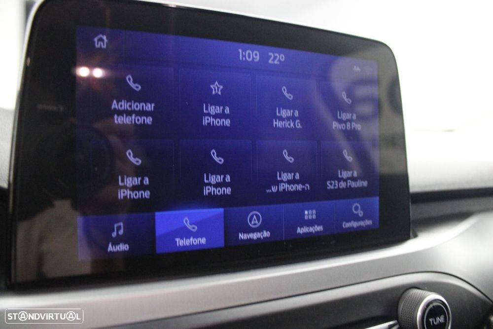 Ford Focus 1.0 EcoBoost MHEV Connected Design — fotografia 17