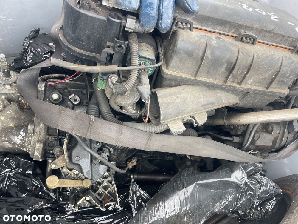 Kompletny silnik Peugeot 207 307 1,4HDI 8HZ - 2