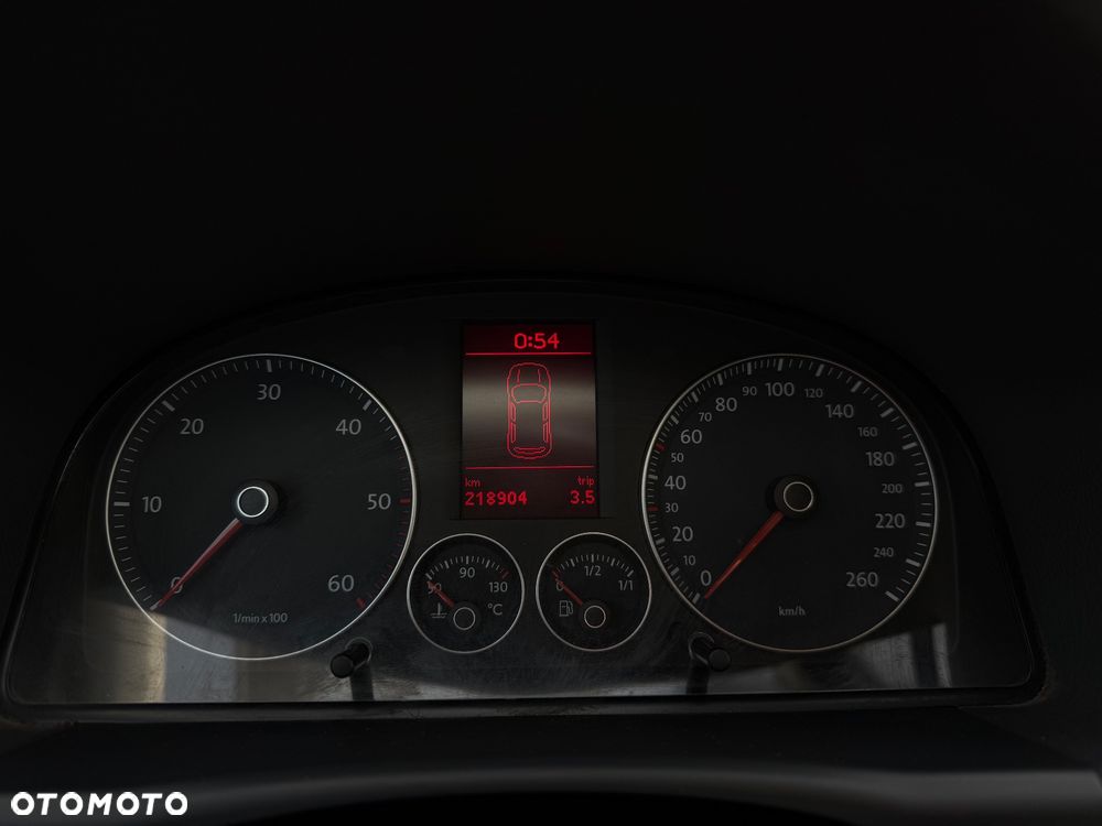Volkswagen Touran 2.0 TDI Trendline - 15
