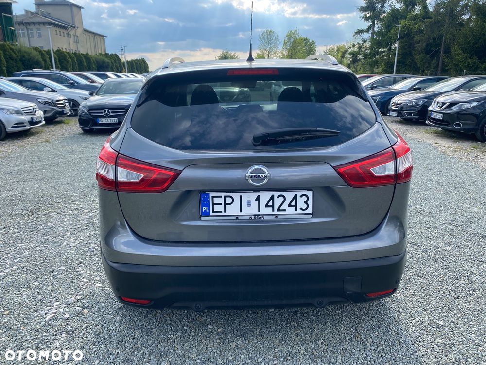 Nissan Qashqai 1.6 DIG-T N-Connecta - 5
