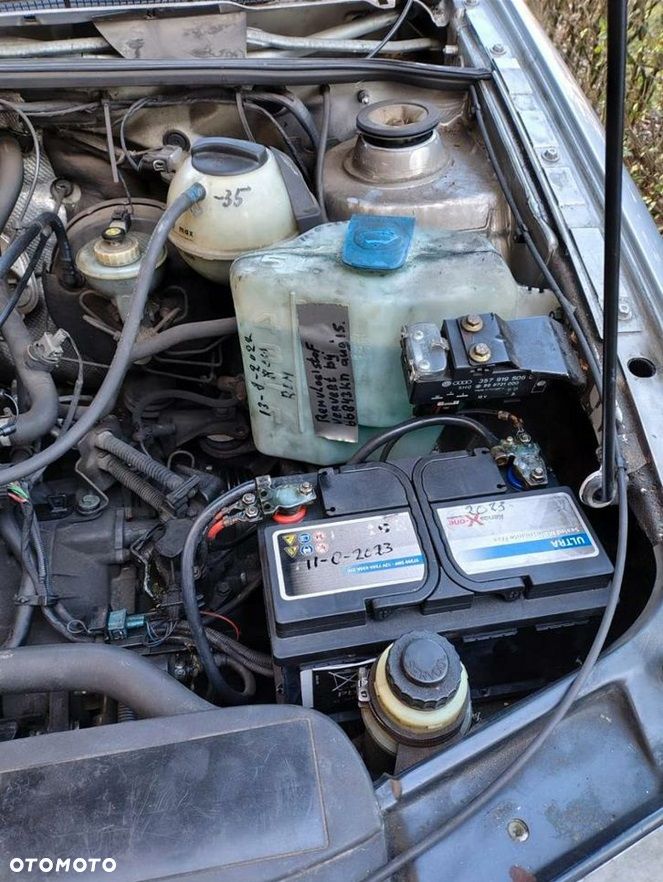 Volkswagen Passat 1.9 TD CL - 7