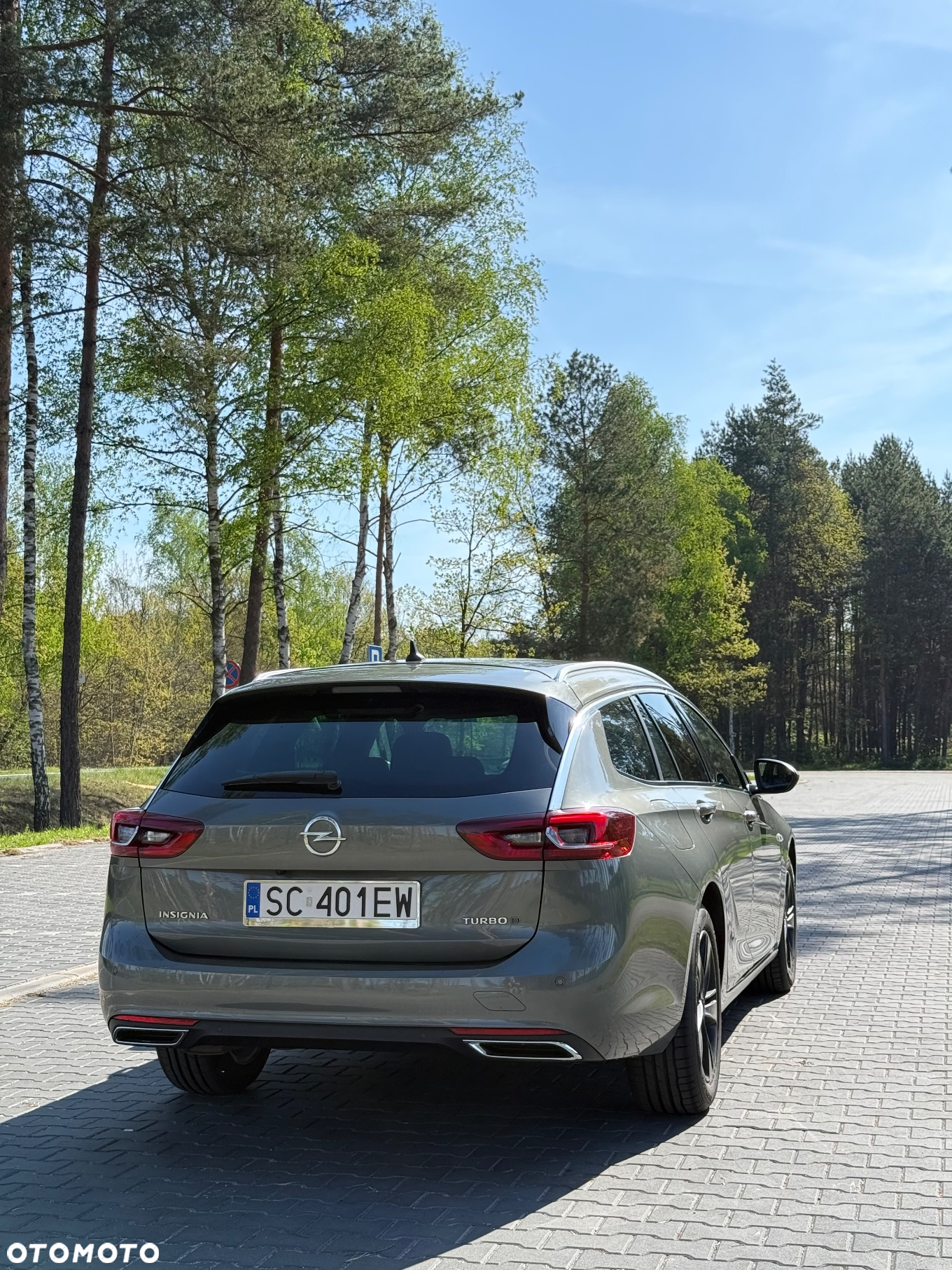 Opel Insignia - 36