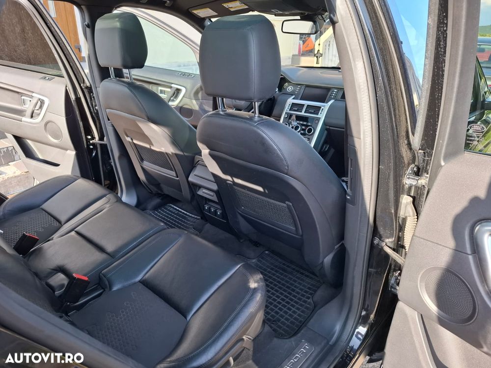 Land Rover Discovery Sport - 12