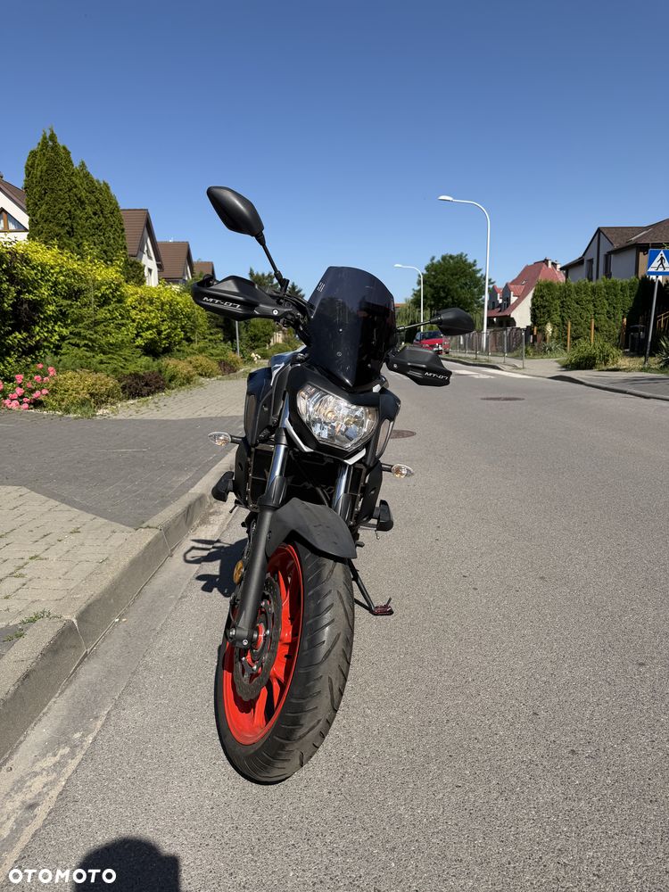 Yamaha MT - 3