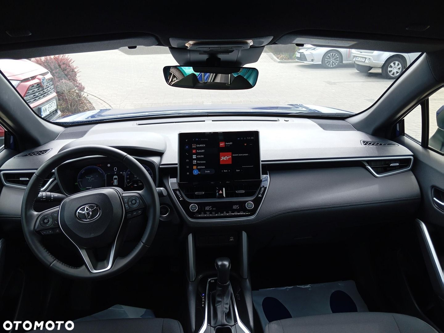 Toyota Corolla Cross - 16
