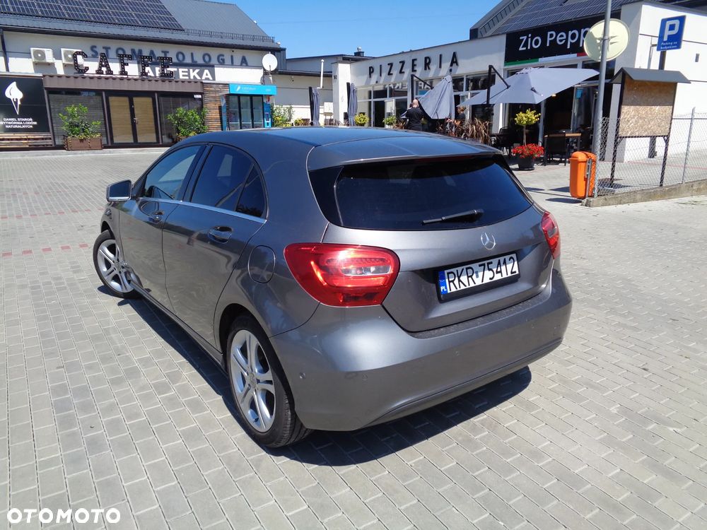 Mercedes-Benz Klasa A 180 BlueEfficiency Edition - 8