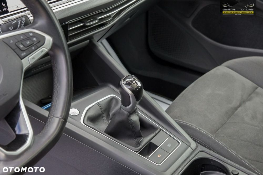 Volkswagen Golf 1.5 TSI EVO Style - 34
