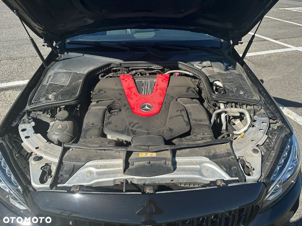 Mercedes-Benz Klasa C AMG 43 4-Matic - 34