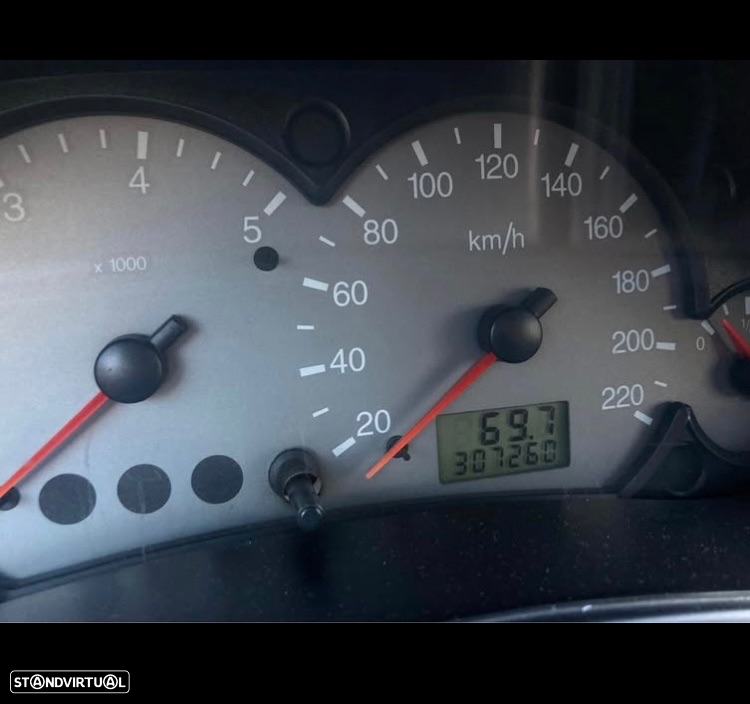 Ford Focus - 9