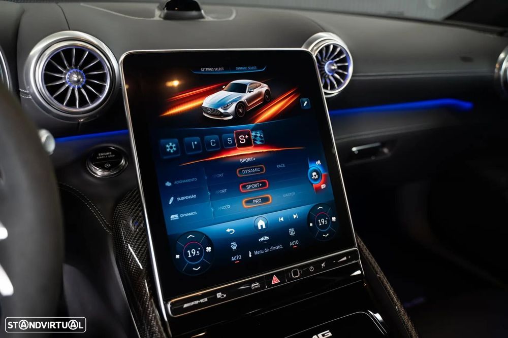 Mercedes-Benz AMG GT 63 PRO 4MATIC+ Speedshift.MCT 9G - 36