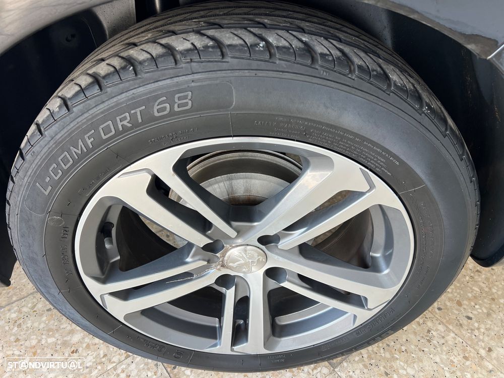 Peugeot 208 1.6 BlueHDi Active - 20