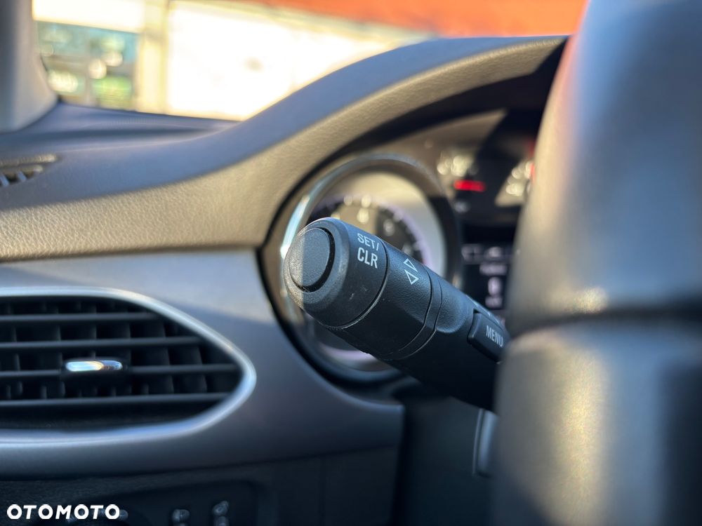 Opel Astra 1.2 T Edition S&S - 7