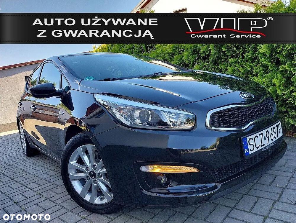 Kia Ceed 1.4 CVVT Dream Team Edition - 1
