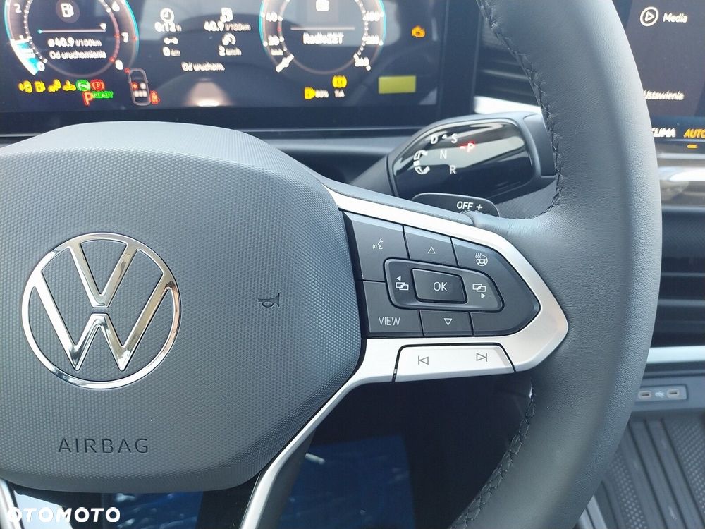 Volkswagen T-Roc 1.5 eTSI Life DSG - 10