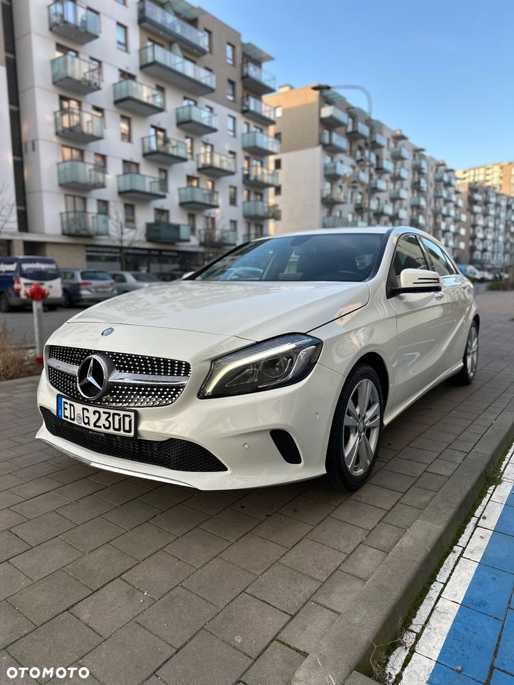 Mercedes-Benz Klasa A 180 7G-DCT SCORE - 13
