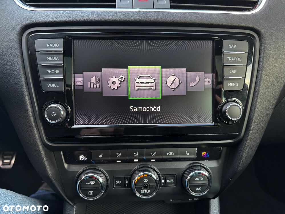 Skoda Octavia 2.0 TDI RS - 38