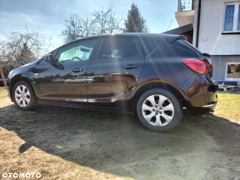 Opel Astra IV 1.4 T Active - 28