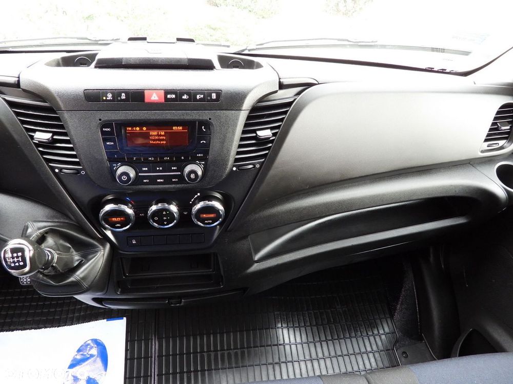 Iveco DAILY 50C17 PLANDEKA 10 PALET TEMPOMAT PNEUMATYKA BLIŹNIACZE KOŁA KLIMATYZACJA  180KM - 33