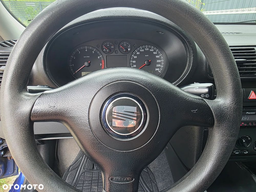 Seat Leon 1.6 Spirit - 11